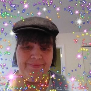 Meet your Posher, Tina